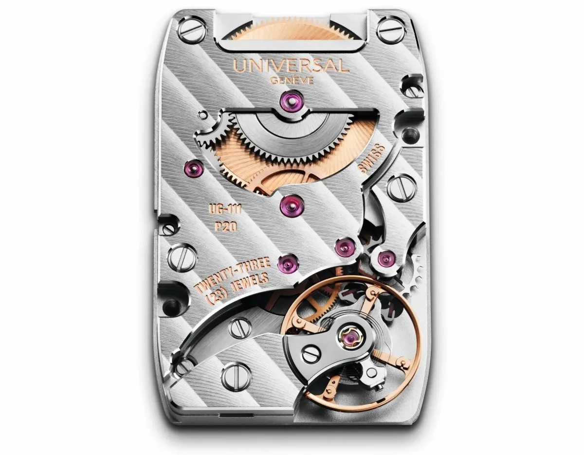 Universal Genève Cabriolet watch with Cassandre font numerals