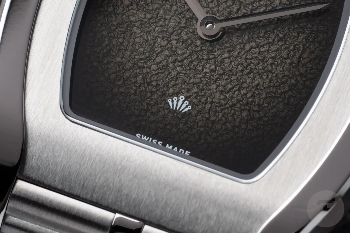 Maen Grand Tonneau Ultra-Thin case lugs