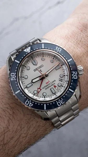 Seiko SPB519 showing ceramic bezel and steel case