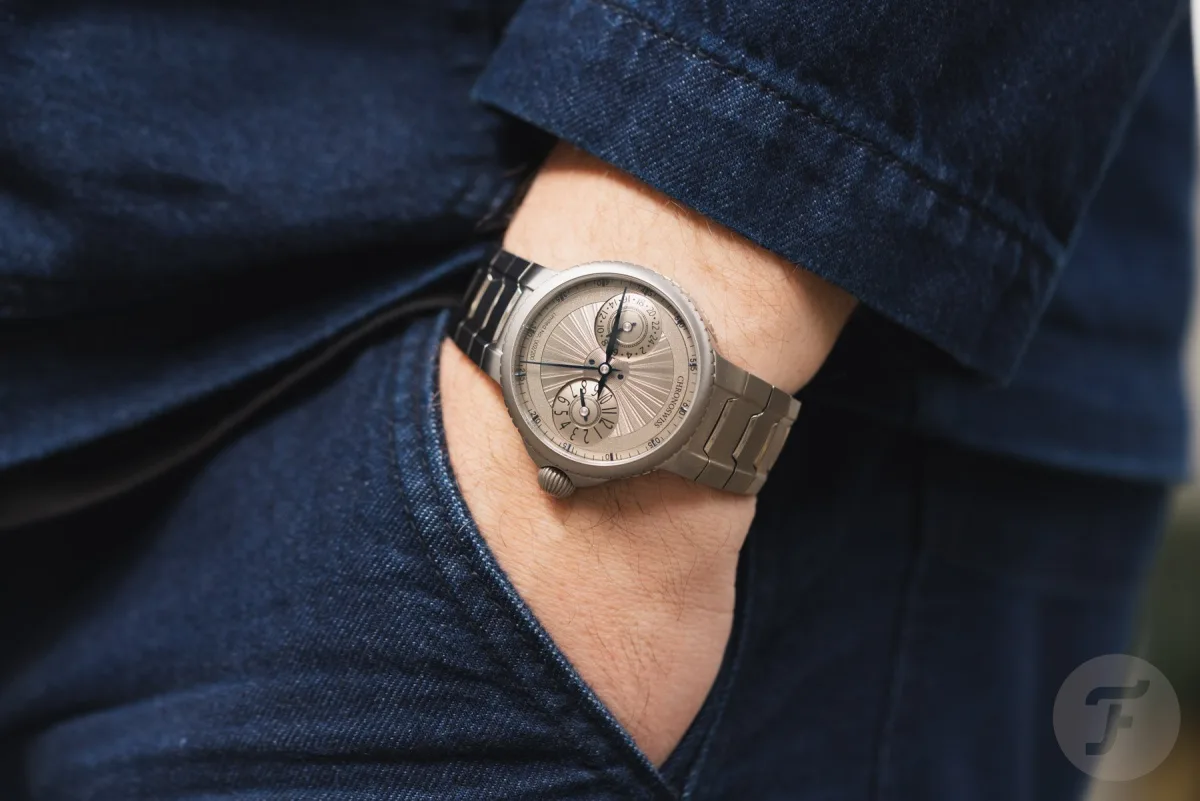 Closeup of Chronoswiss Pulse GMT subdials