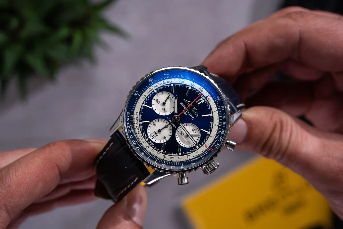 Breitling Navitimer B01 Chronograph 43 Tribute to Concorde dial