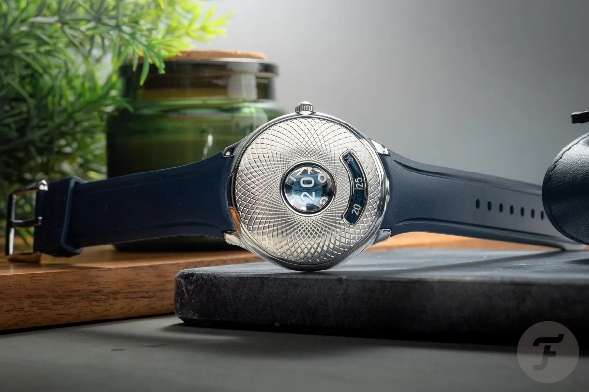 Czapek Time Jumper with closed half-hunter cover