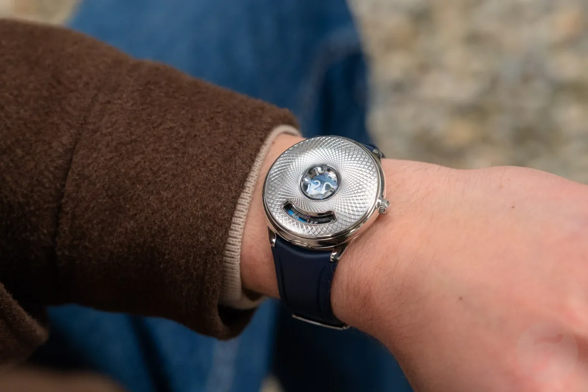 Skeletonized mechanism of Czapek Time Jumper Caliber 10.01