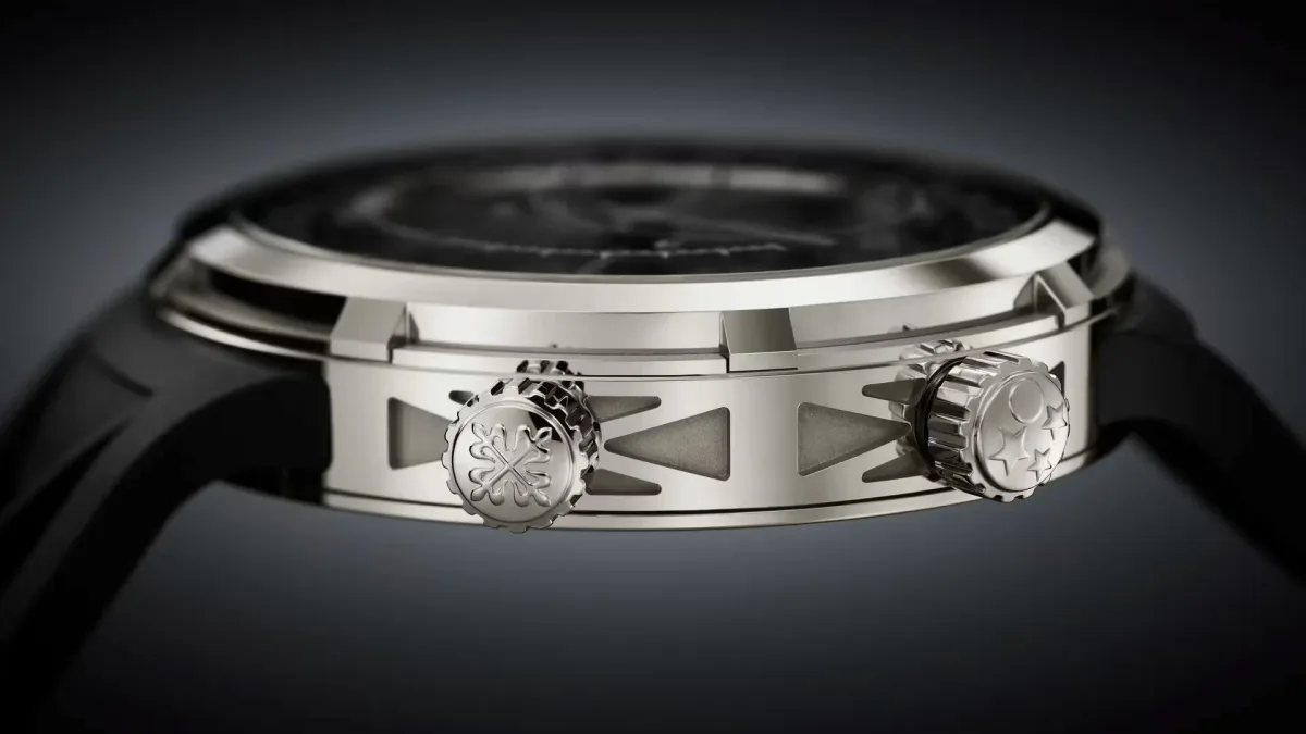 Summer and winter time buttons on Patek Philippe