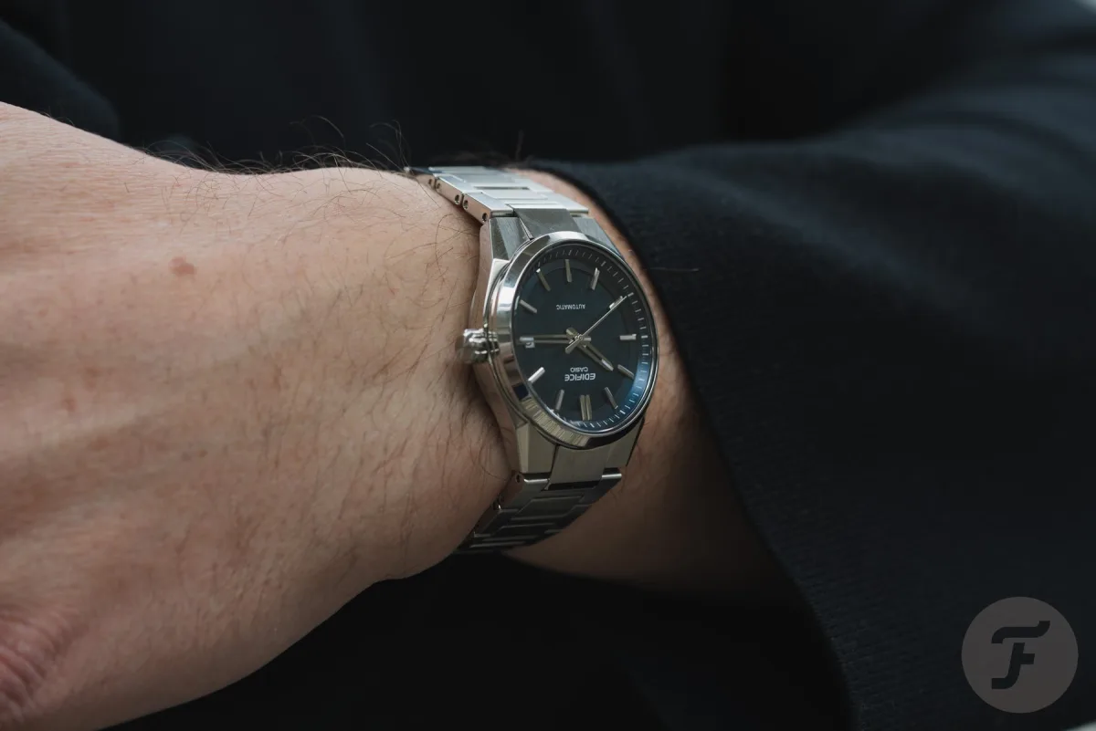 Comparison of EFK-110 dial textures