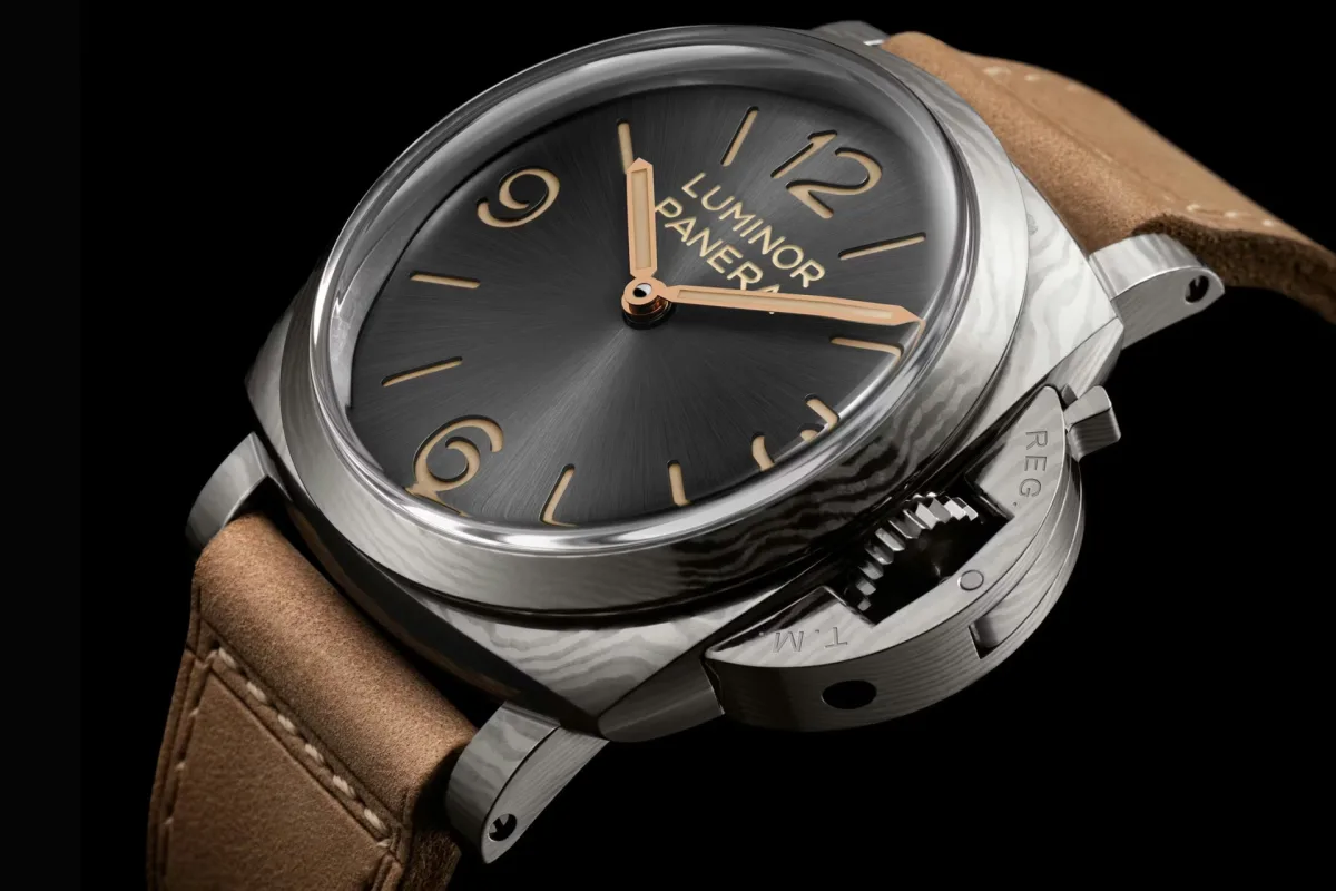 Panerai Luminor PAM01629 Forged Titanium watch