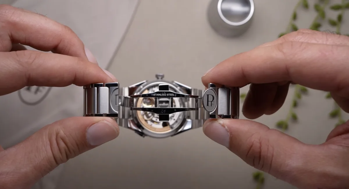 Bracelet design of Tonda PF Chronographe Mystérieux