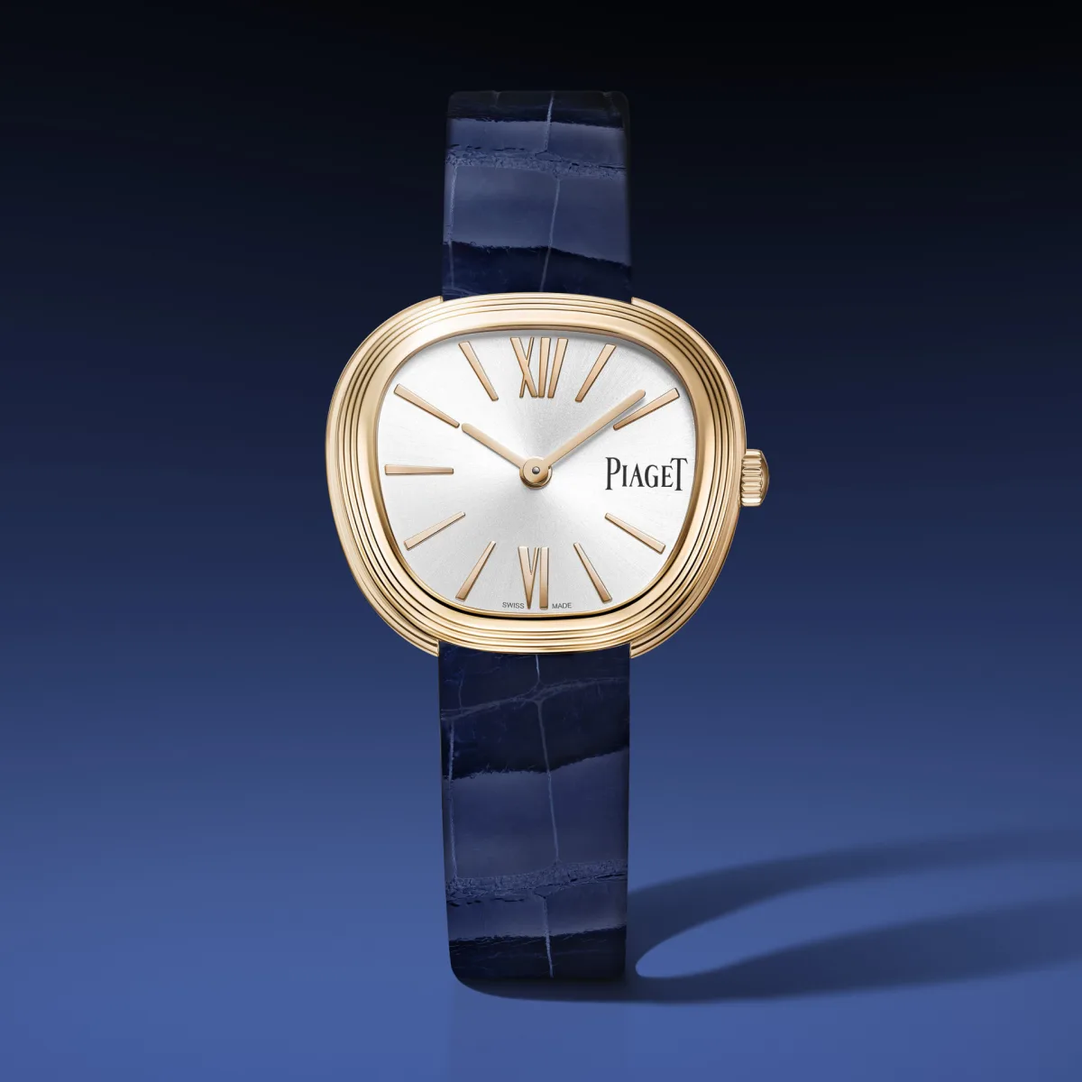 Rose gold case of Piaget Sixtie