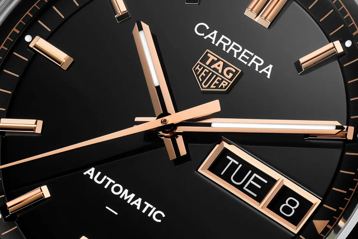 TAG Heuer Carrera movement view