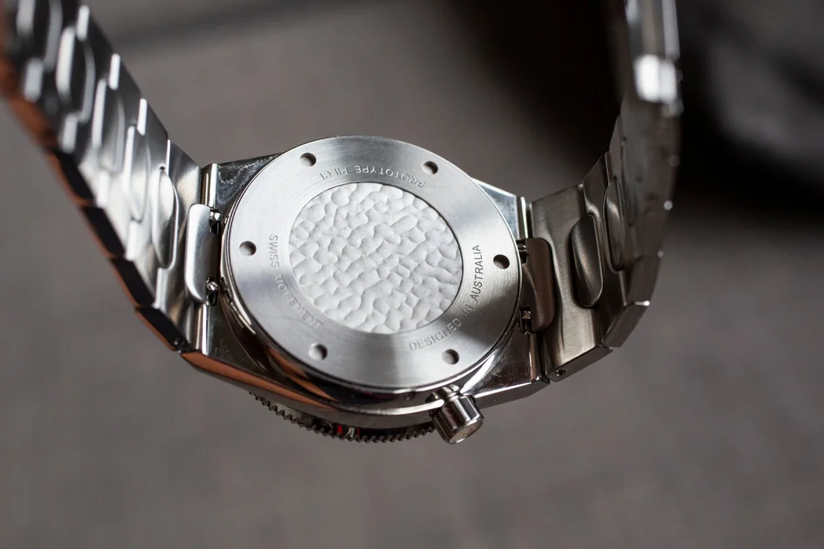 Bausele Elemental's integrated bracelet design