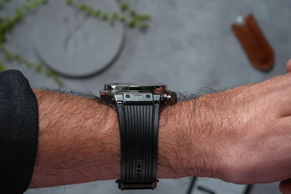 Hublot Big Bang Reloaded watch case materials