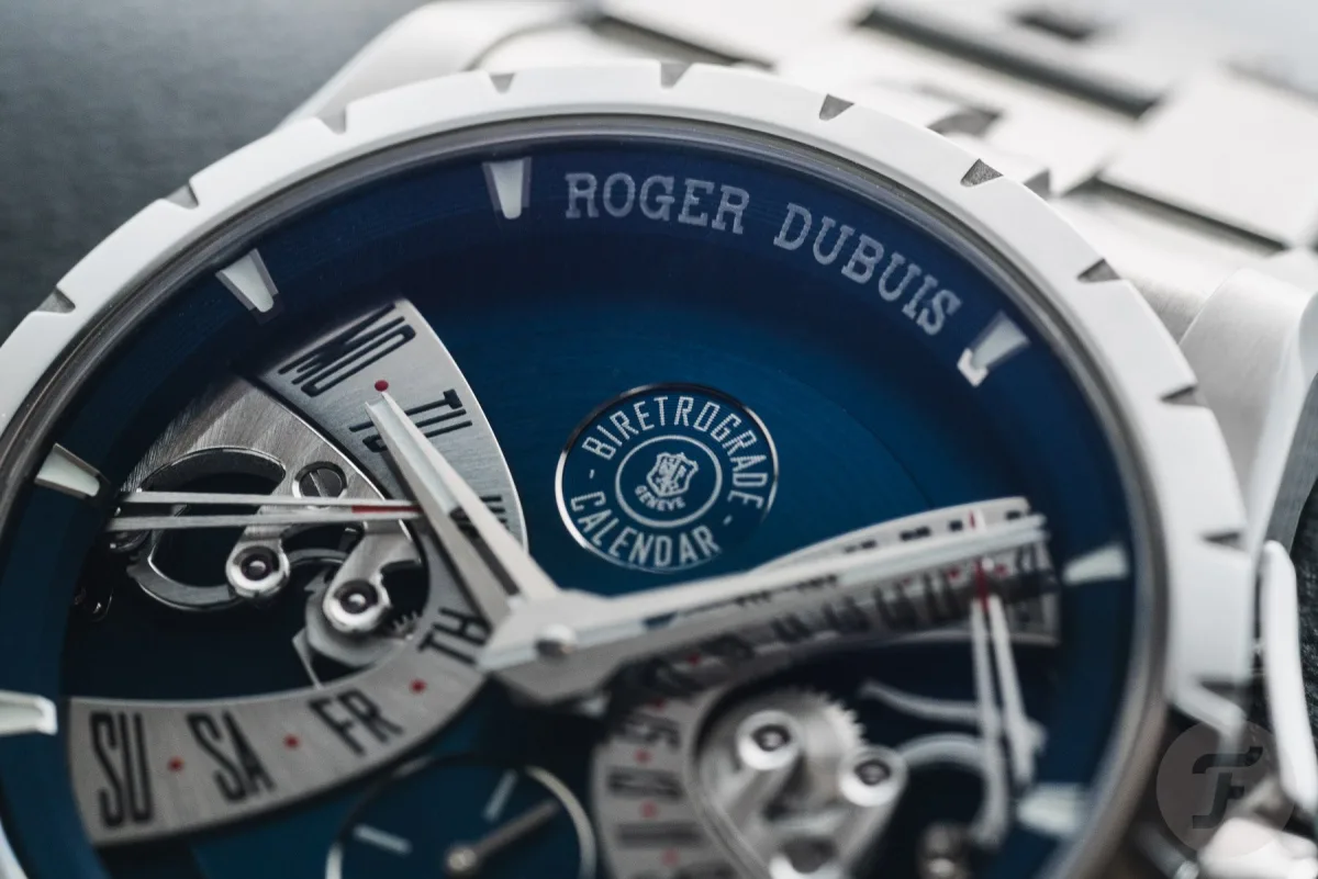 Side view of the steel Excalibur Biretrograde Calendar case