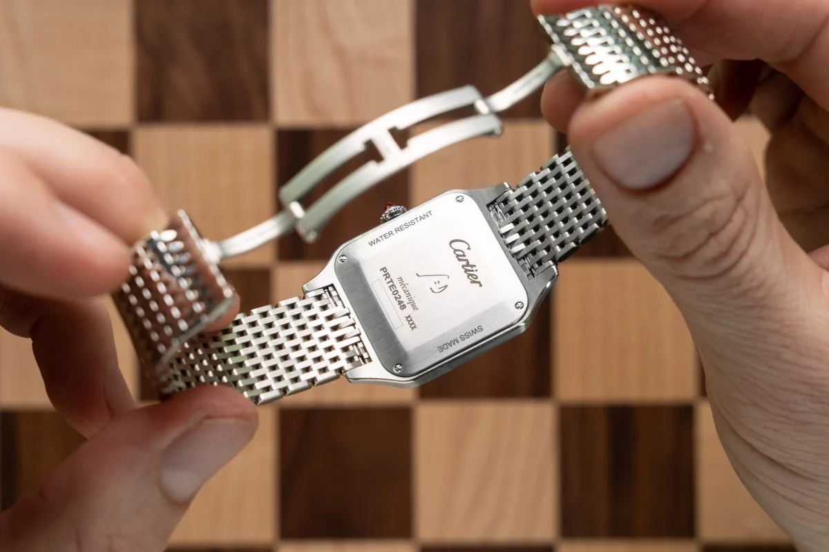 Cartier Santos-Dumont case back with engraved logo