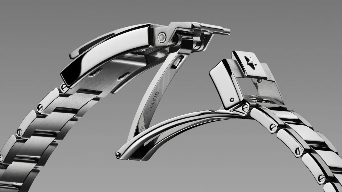 Zenith Chronomaster Sport Skeleton clasp with micro-adjustment