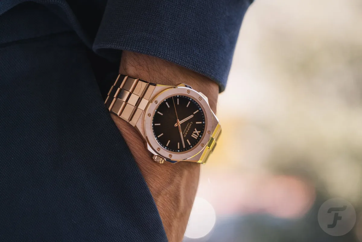 Side view of Alpine Eagle XP CS watch case