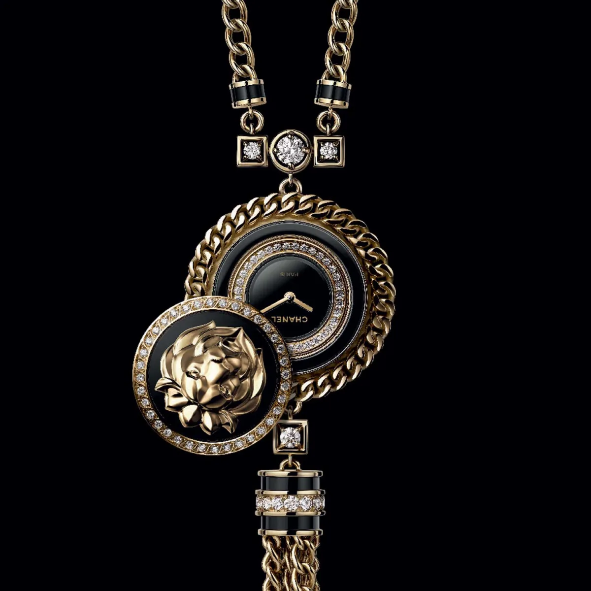 Chanel Mademoiselle Privé Bouton Lion pendant watch