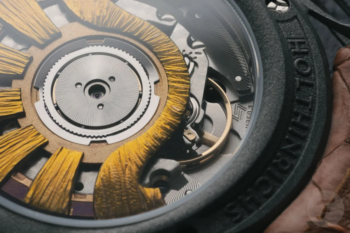 Holthinrichs Lab Series 1.GMT with brass GMT hand