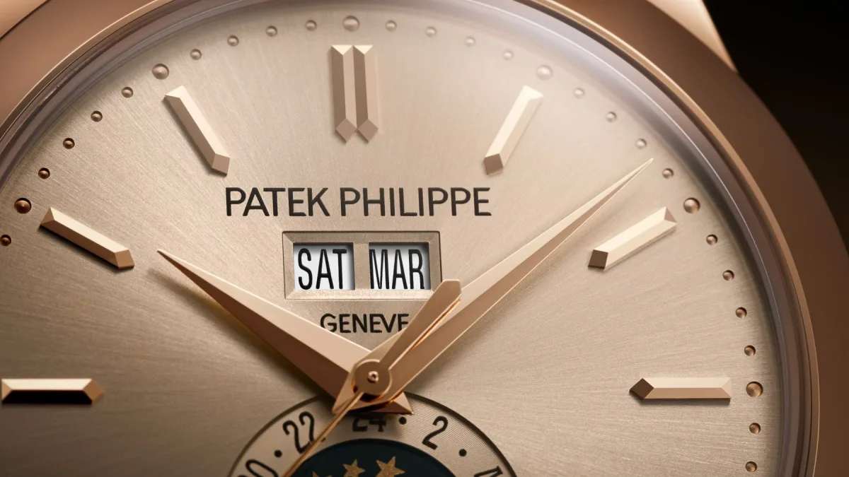 Patek Philippe 5396R rose gold case