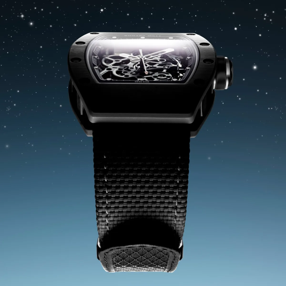 TPT carbon and quartz case design