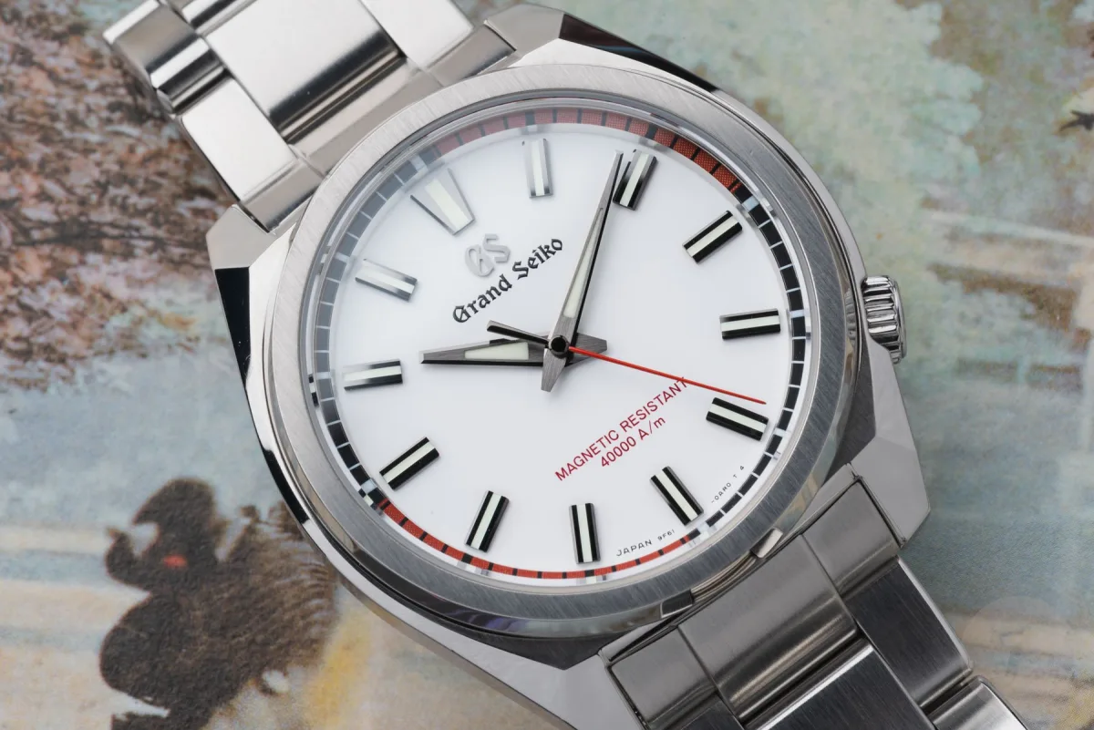 Grand Seiko SBGP017 44GS 55th Anniversary with quartz caliber 9F85