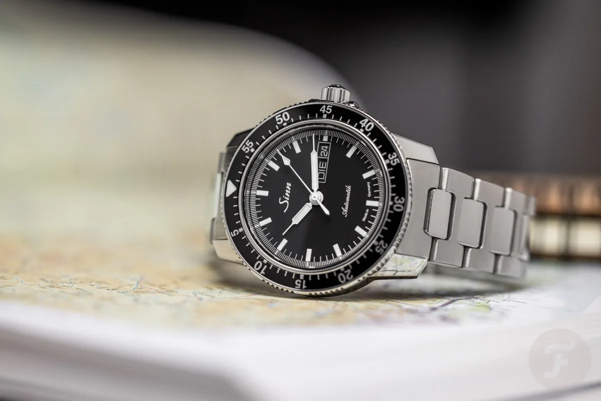Sinn 104 stainless steel case