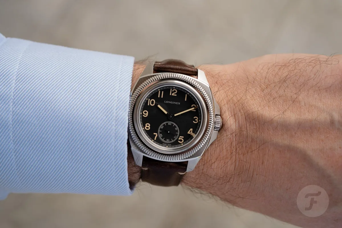 Back of Longines Pilot Majetek with engraving