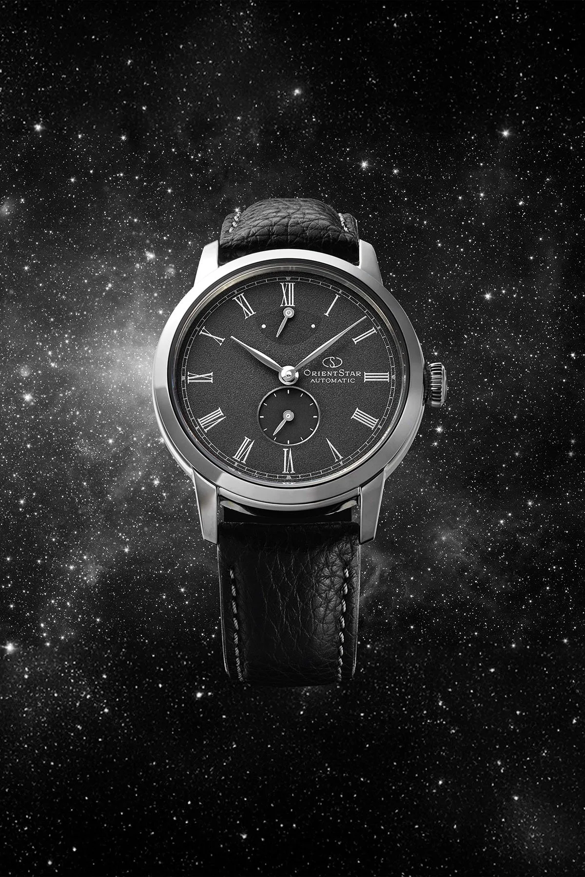 Orient Star M45 F7 Small Second case and crown detail