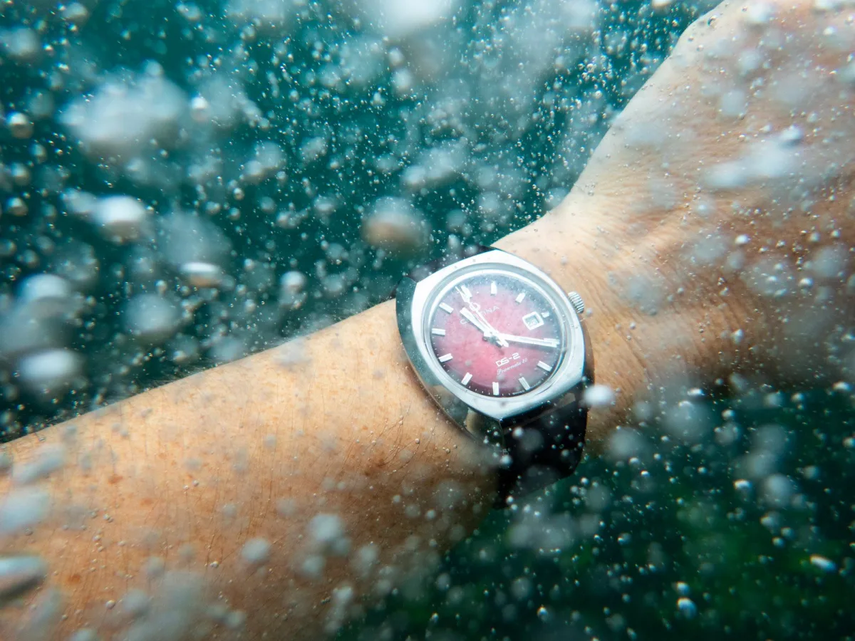 Certina DS-2 with retro charm and modern materials.