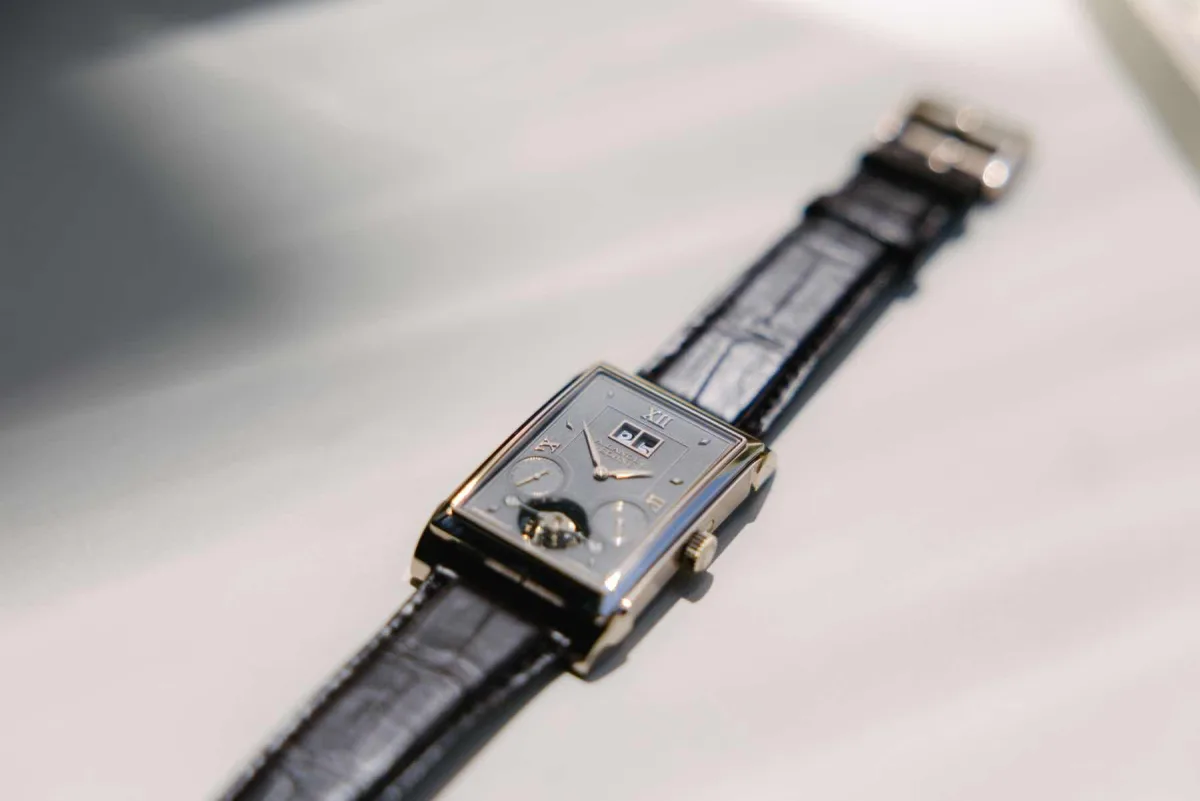 Detailed view of the Cabaret Tourbillon dial
