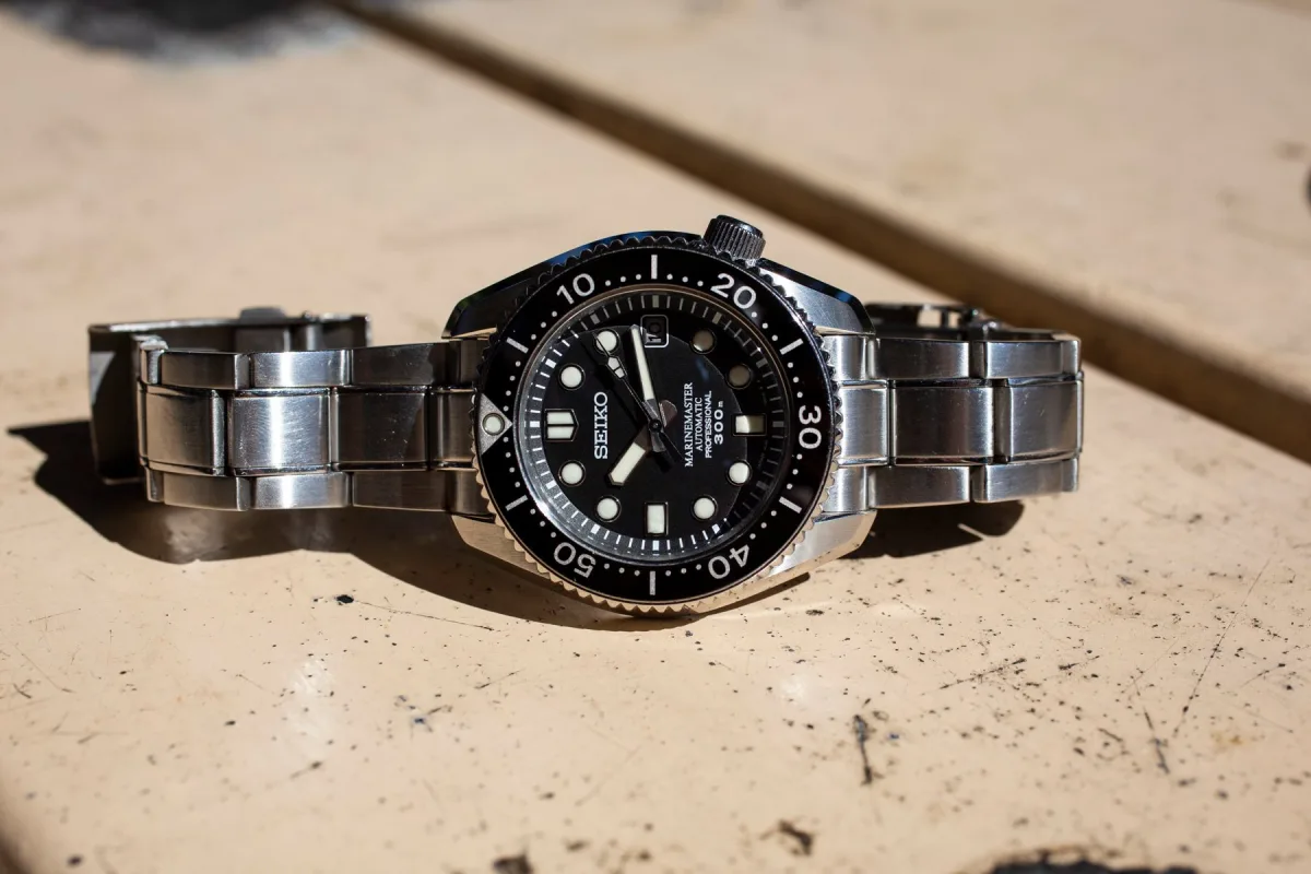 Side profile of Seiko Marinemaster SBDX001 showing thickness