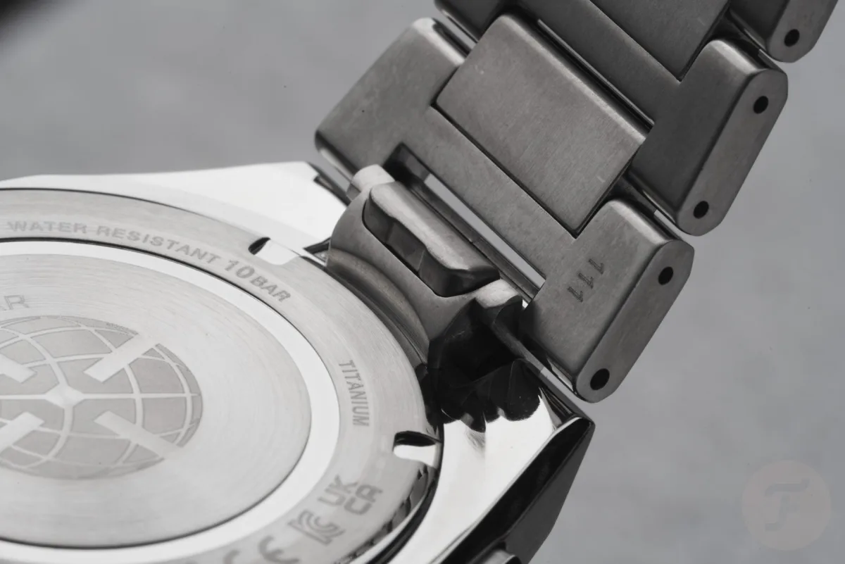 Seiko Astron GPS Solar Dual-Time HAB004 with titanium bracelet and silicone strap