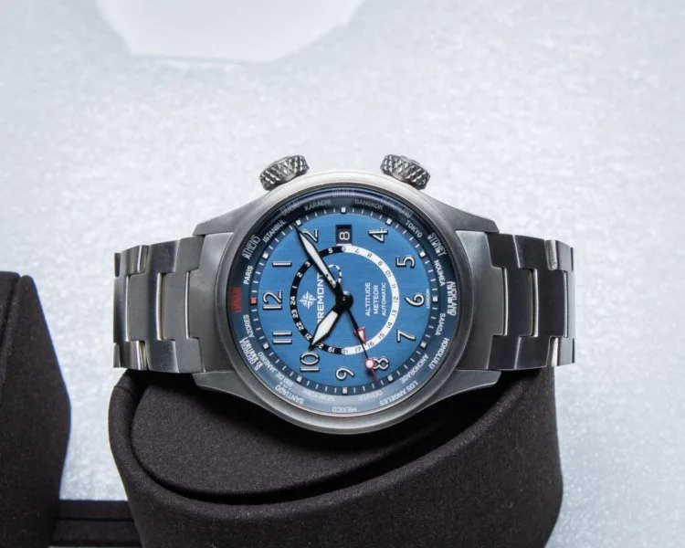Overall view of Bremont Altitude MB Meteor Time Zones