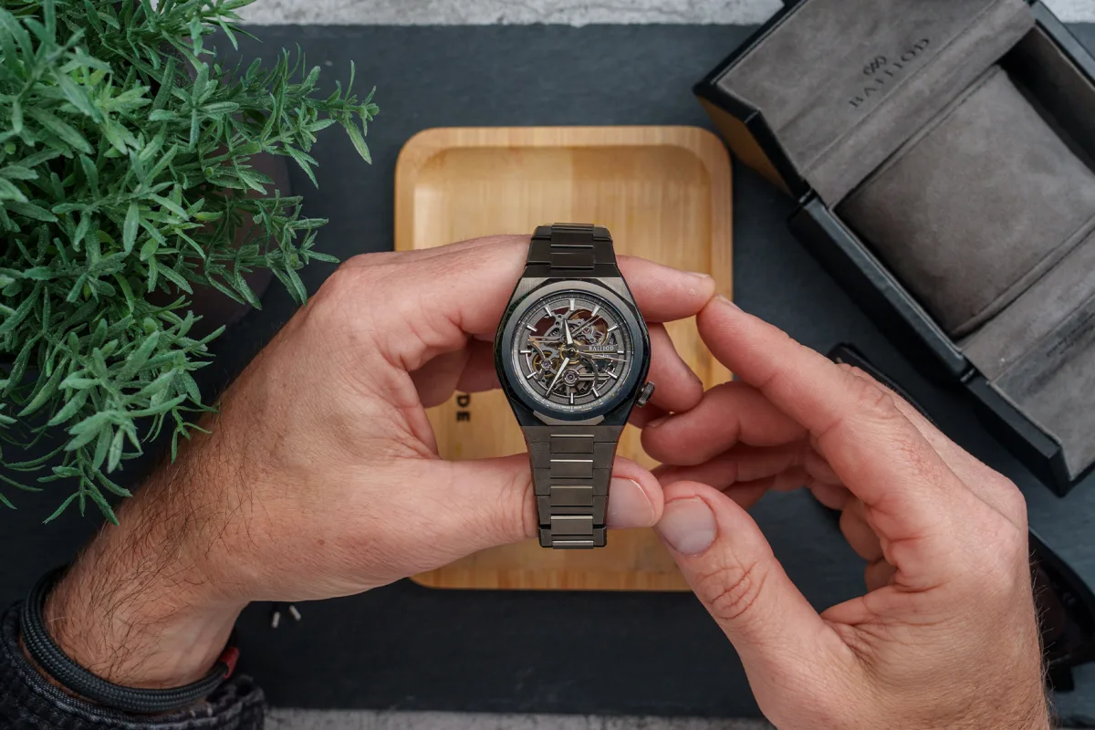 BA111OD Chapter 7 Skeleton on a wrist