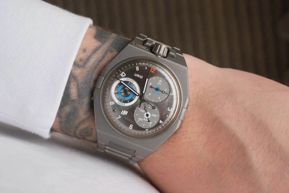 Additional dials on Urwerk UR-10 Spacemeter