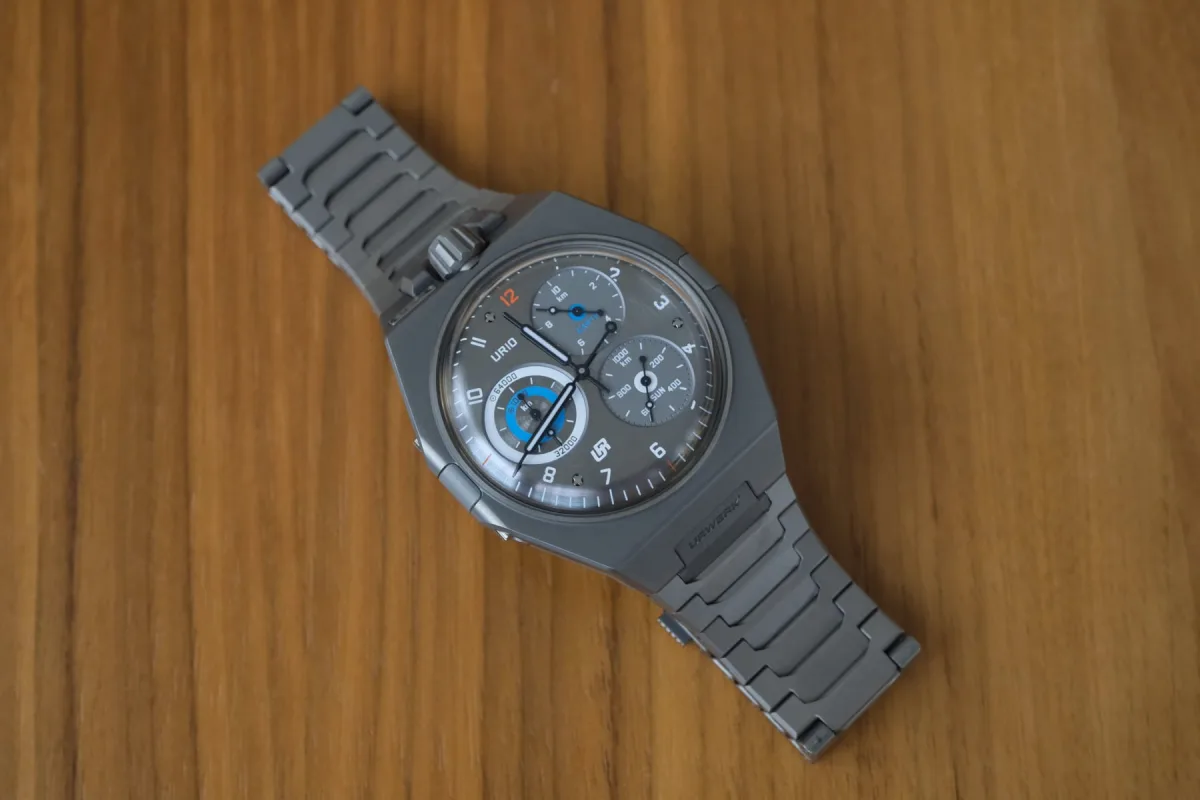 Urwerk UR-10 Spacemeter bracelet detail