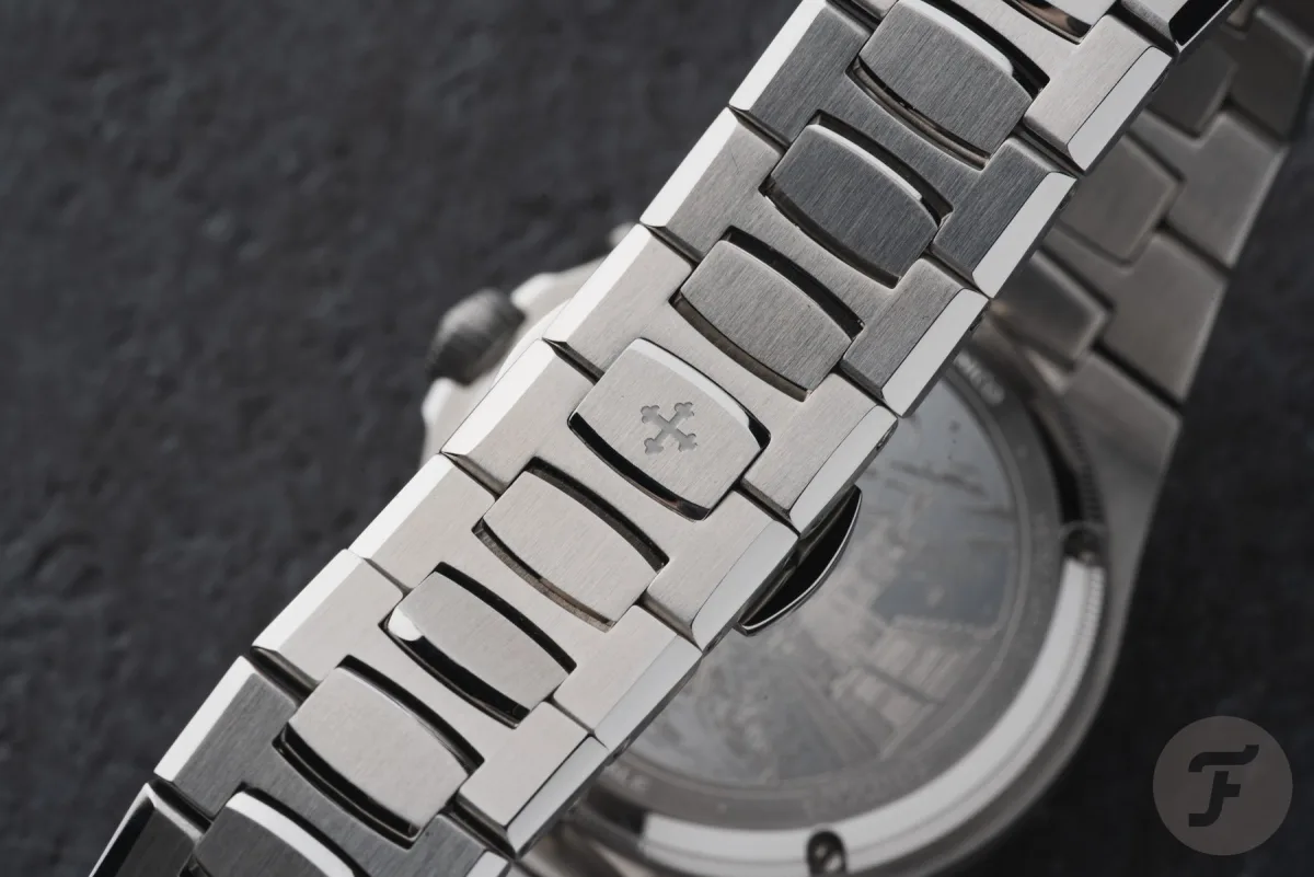 Arsenale Calendario on wrist