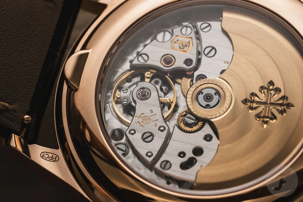 Automatic caliber 26-330 S QA LU 24H