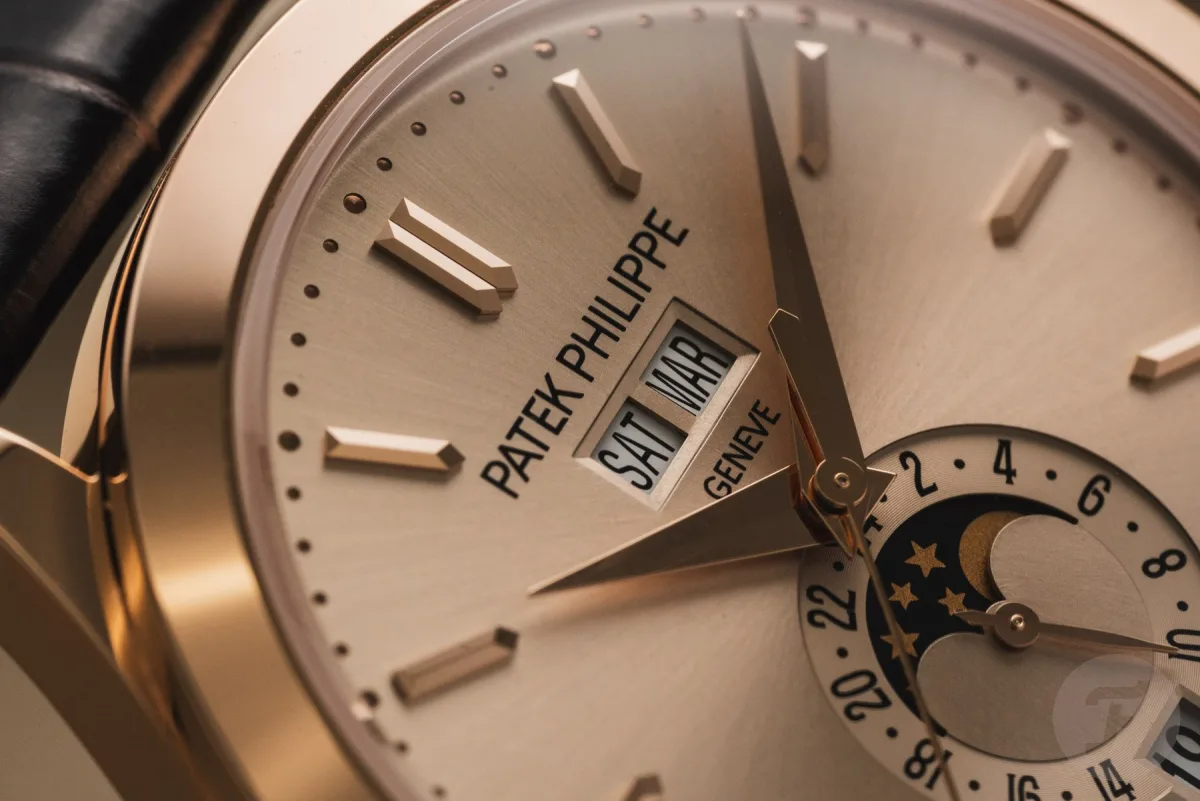 Relaxed color scheme of the 5396R-016