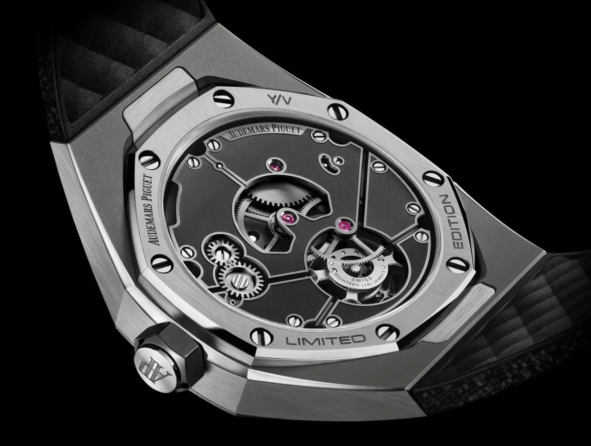 Caliber 2892 movement of the Audemars Piguet watch