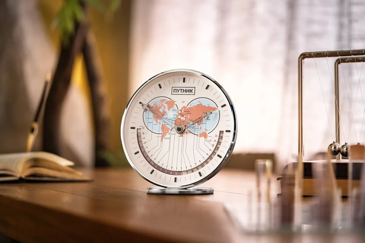 Limited edition 'Traveller' clock by Konstantin Chaykin