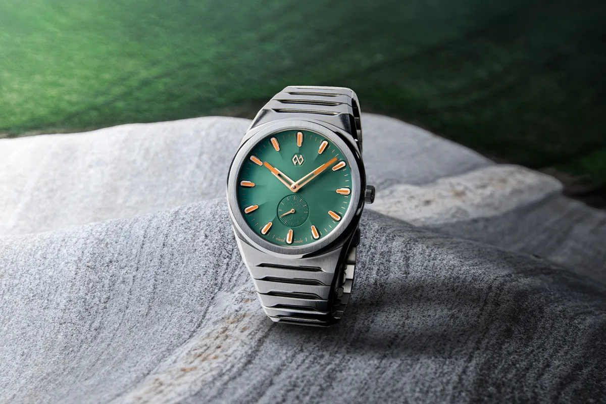 Formex Aria integrated bracelet inspired by nature