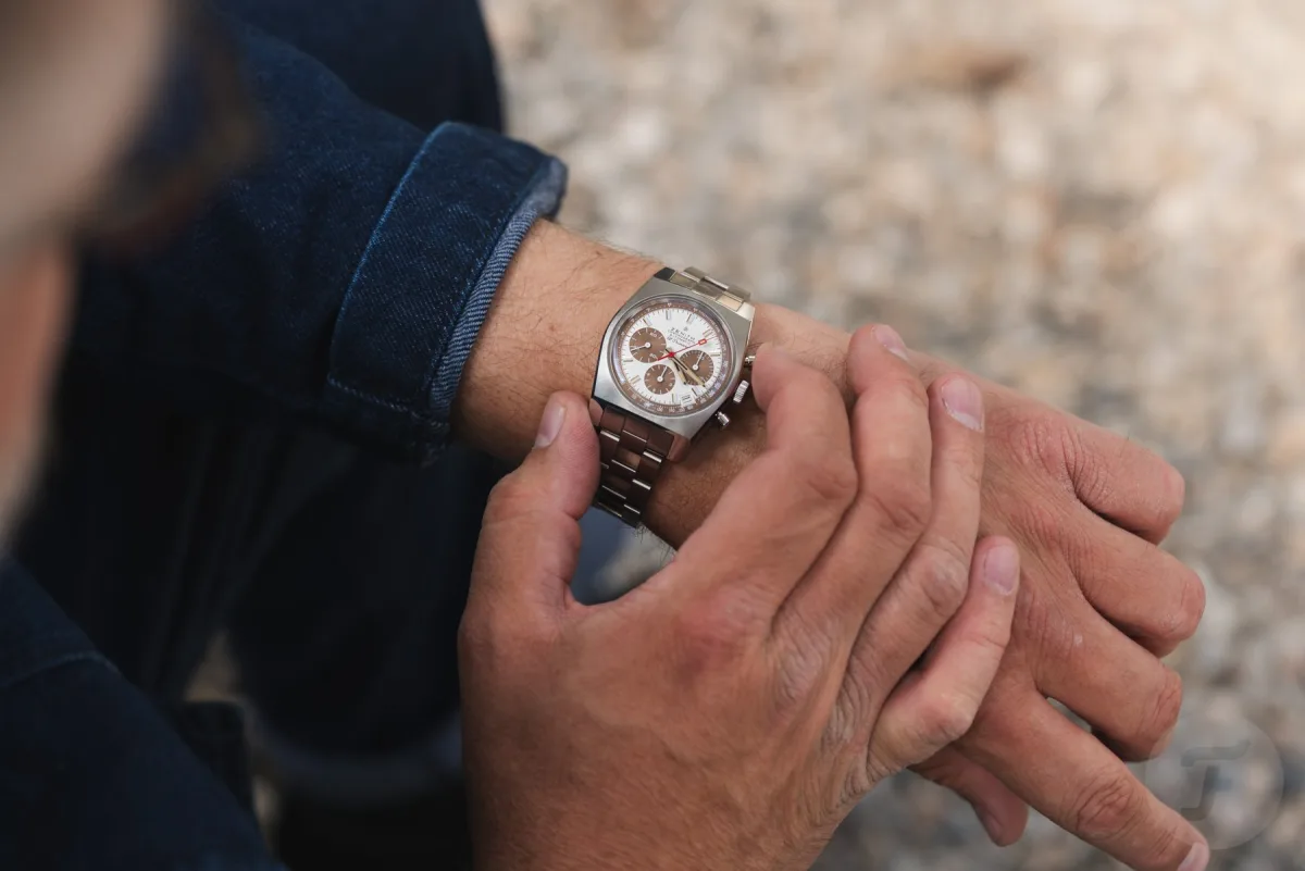 Full view of Zenith Chronomaster Revival A384 Tropical