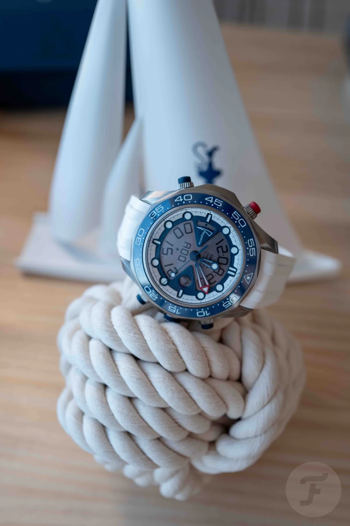Omega Seamaster Regatta with analog-digital display