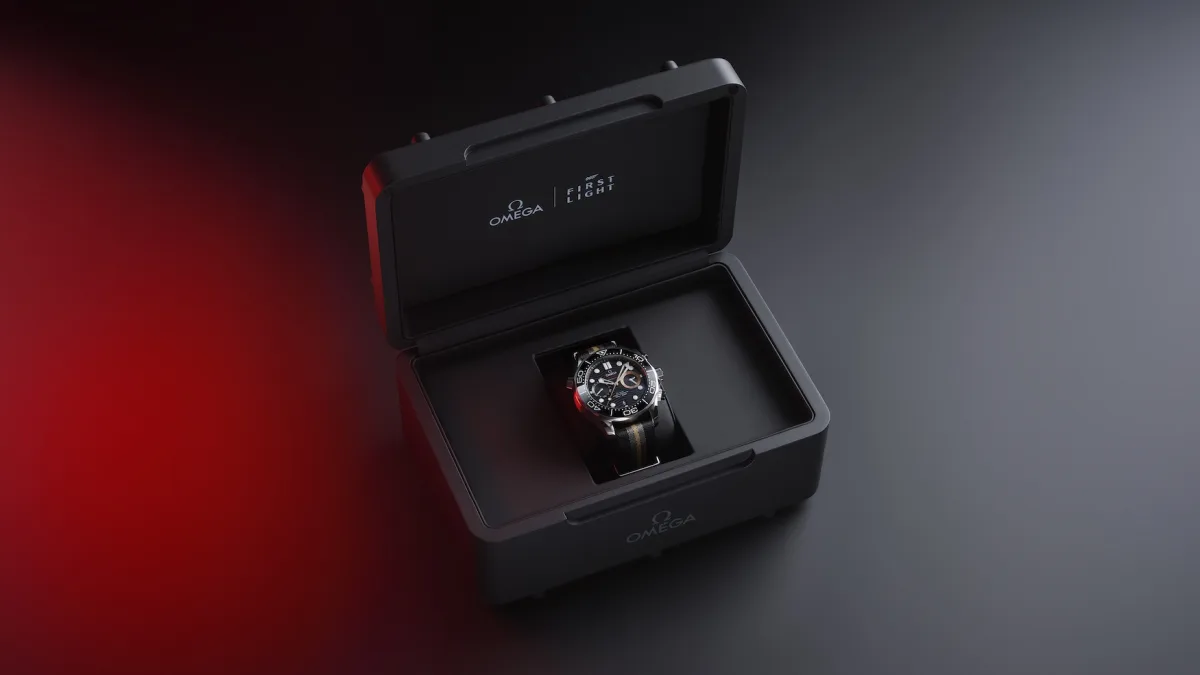 Omega Seamaster Diver 300M Chronograph 007 First Light underwater