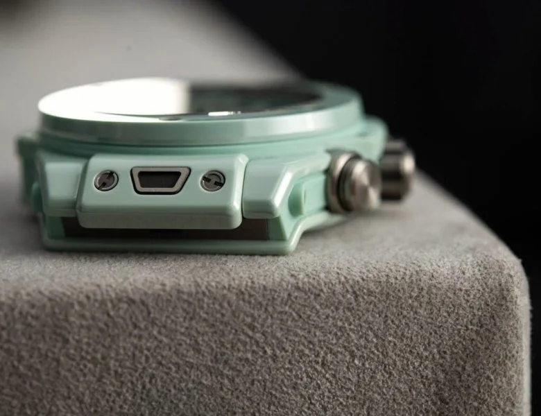 Hublot Big Bang UNICO Mint Green Ceramic Chronograph case and strap