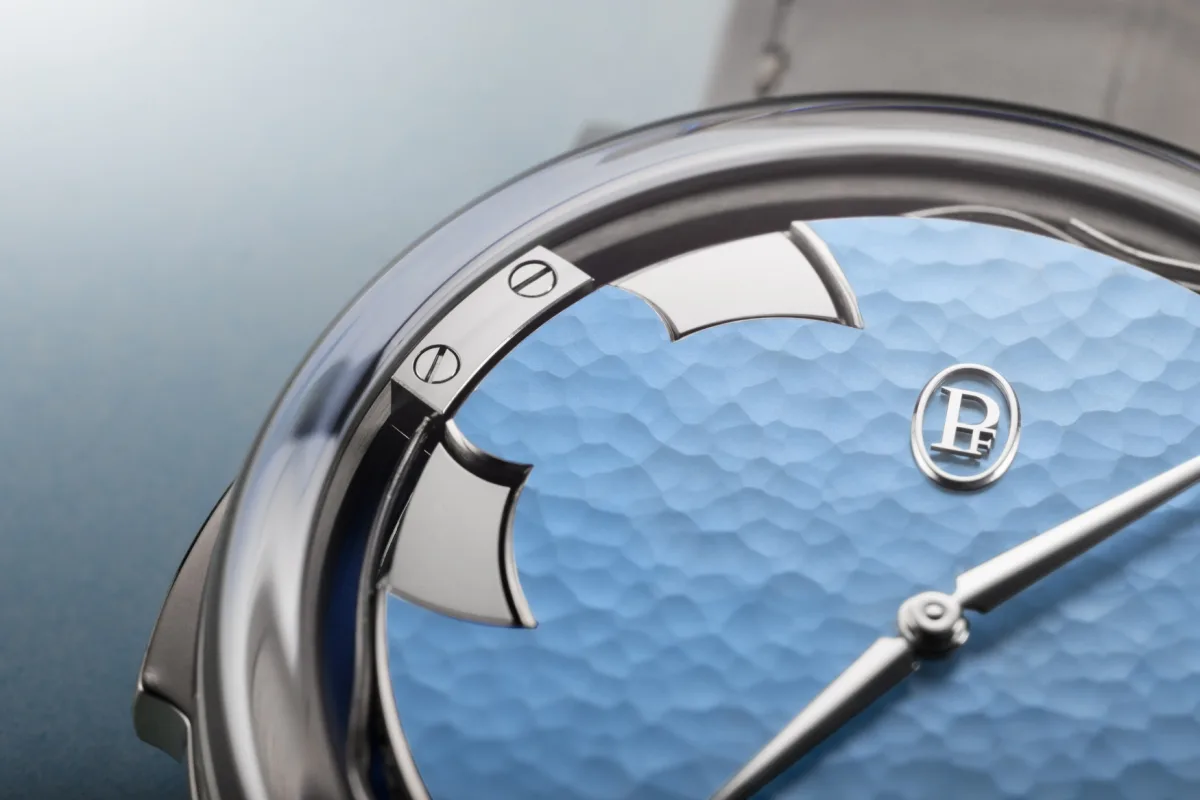 Hand-engraved pastel blue dial of the Carillon Tourbillon