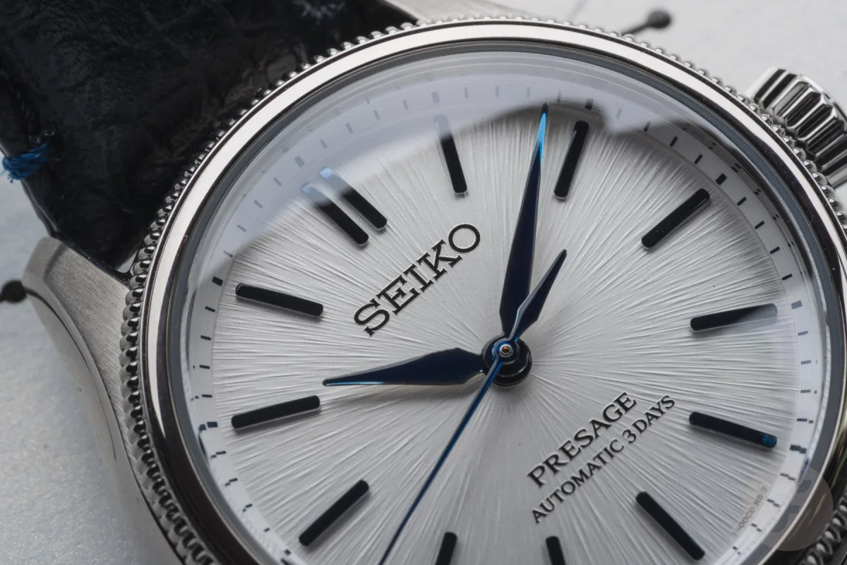 Seiko Presage HCC004 watch with textured white dial