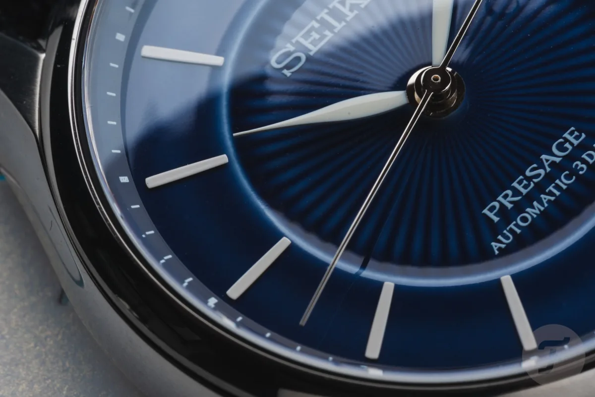 Crafting of cobalt-blue porcelain dial for Seiko Presage HCC007