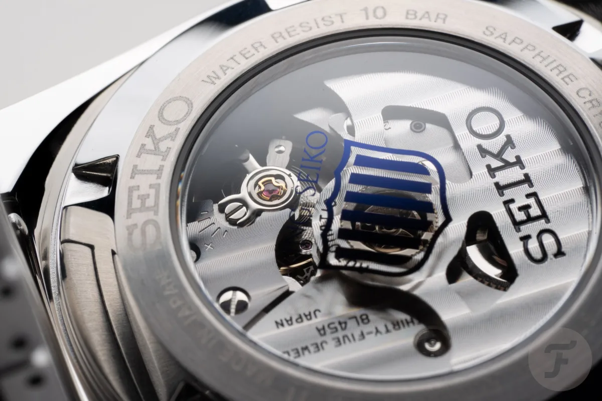 Blue hands of King Seiko Vanac HKF004 contrasting the dial