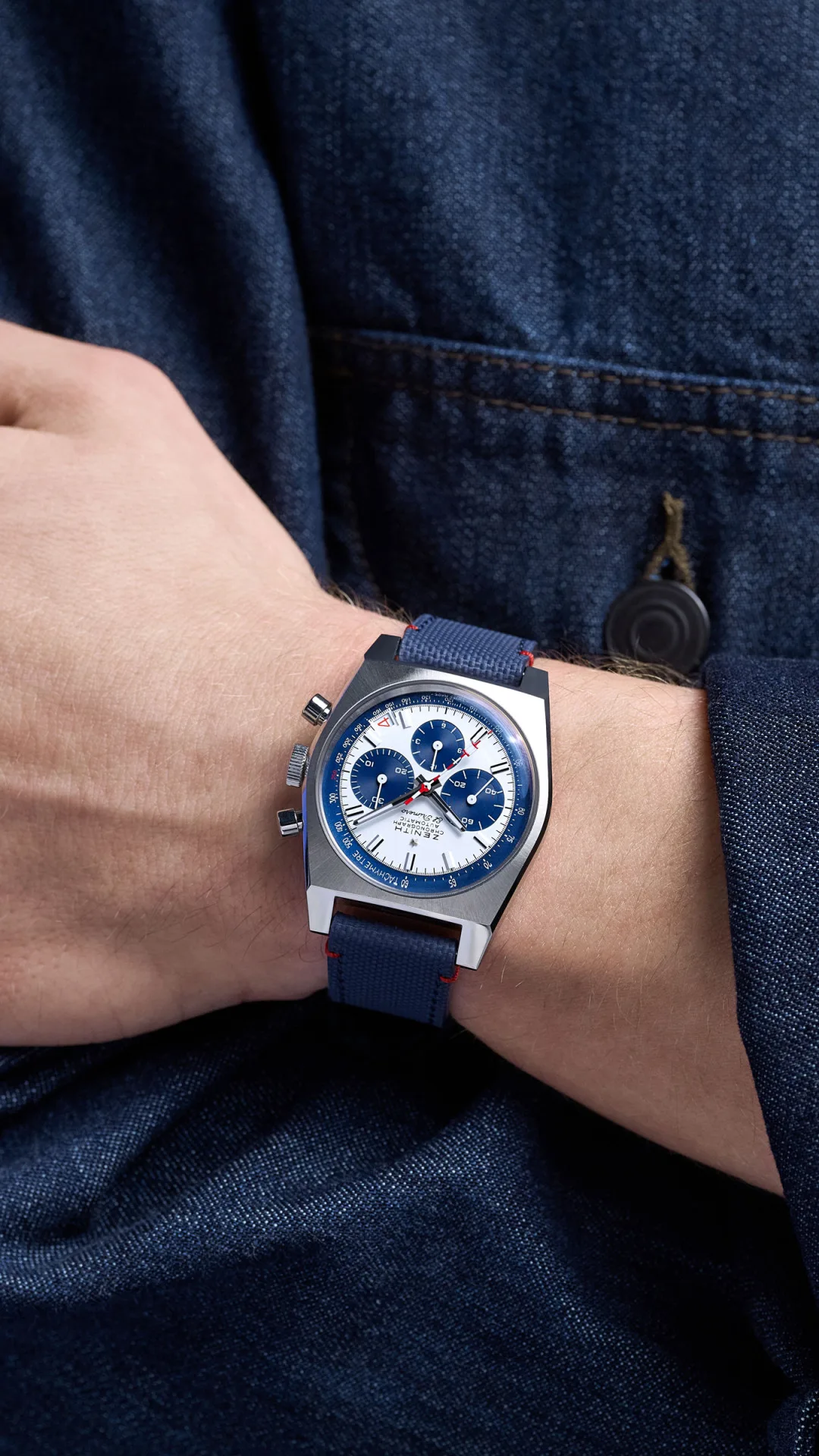 Zenith Chronomaster Revival Liberty II in carbon